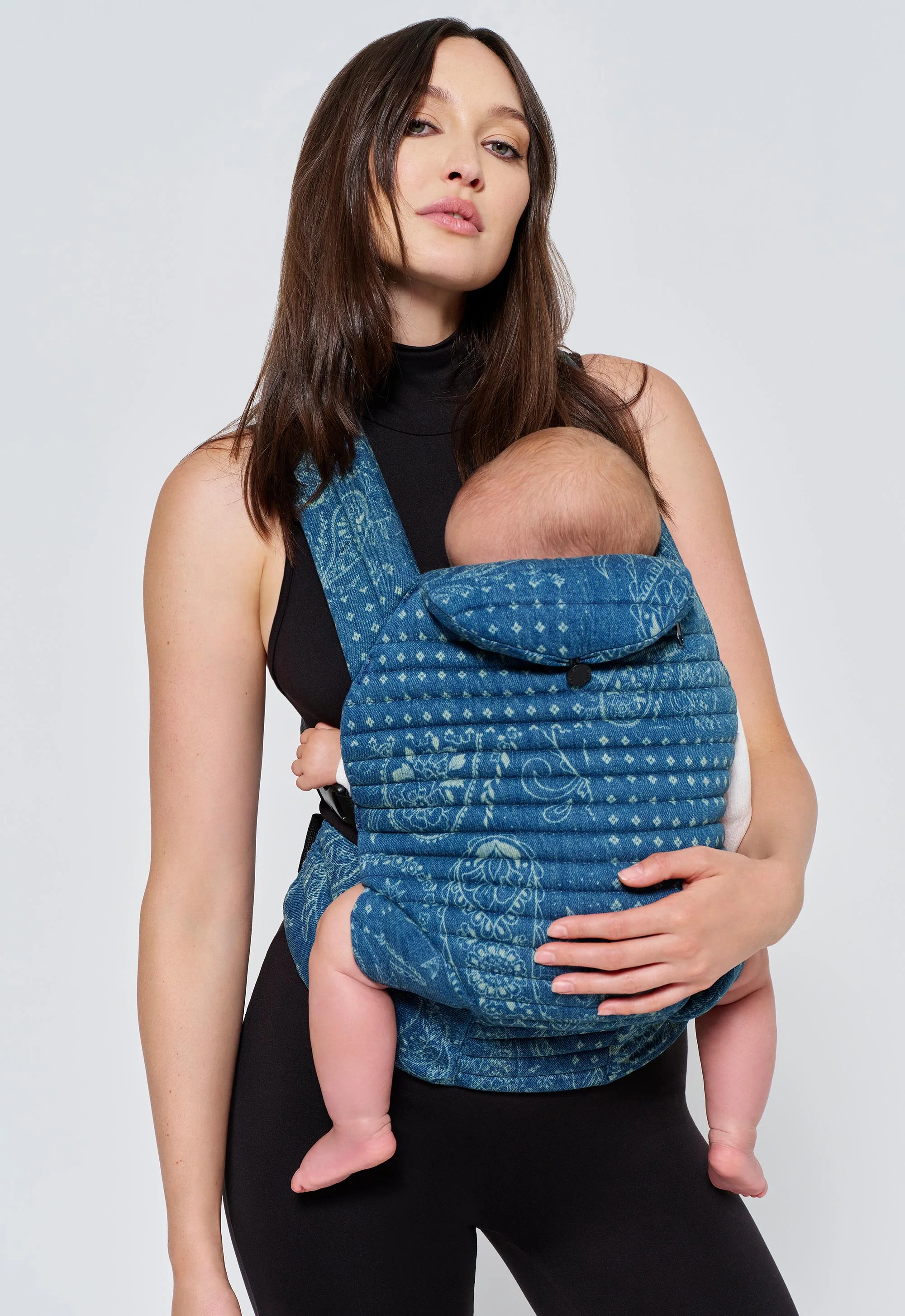 Bumpsuit x Spell Armadillo Baby Carrier - Image 4