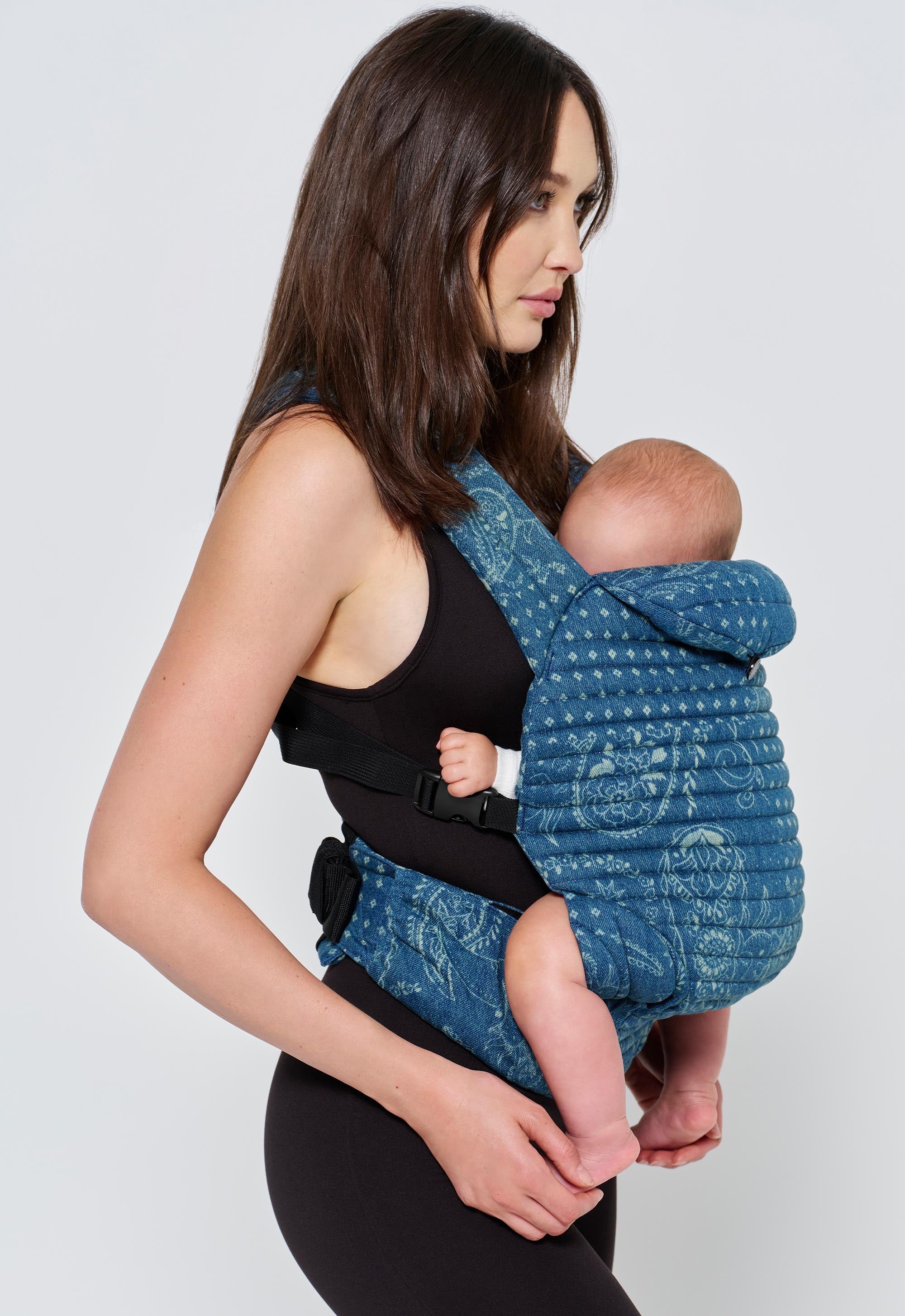 Bumpsuit x Spell Armadillo Baby Carrier - Image 5