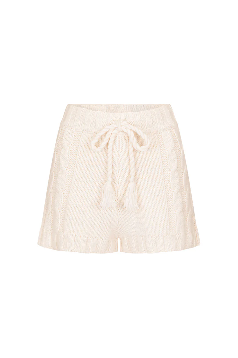 Cosy Campfire Knit Short - Image 6