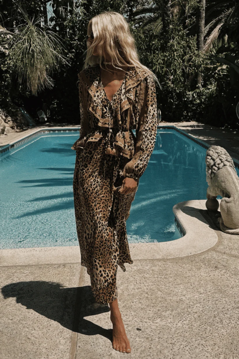 Samantha Lace Gown - Image 4