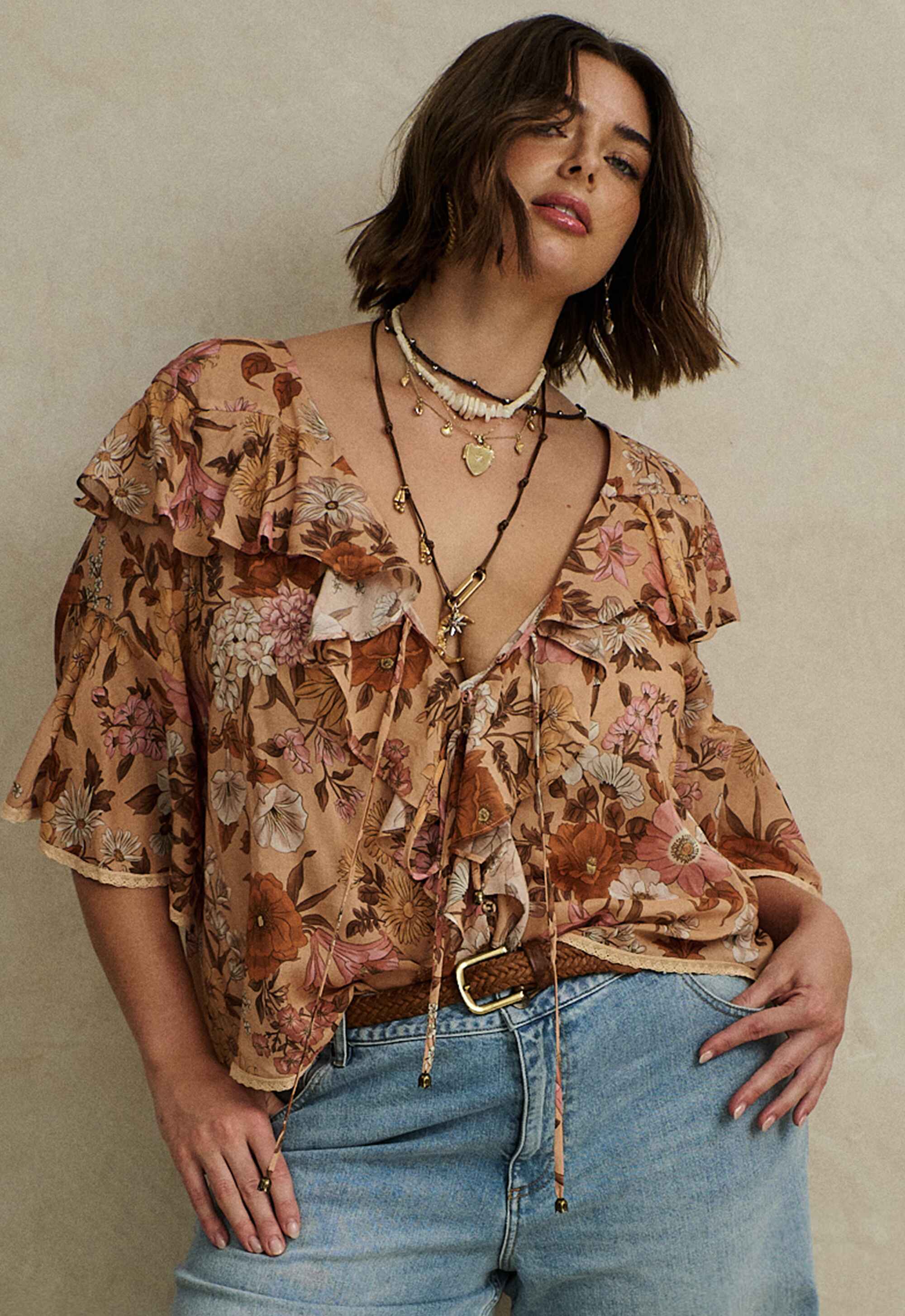 Stealing Beauty Short Sleeve Blouse - Image 6